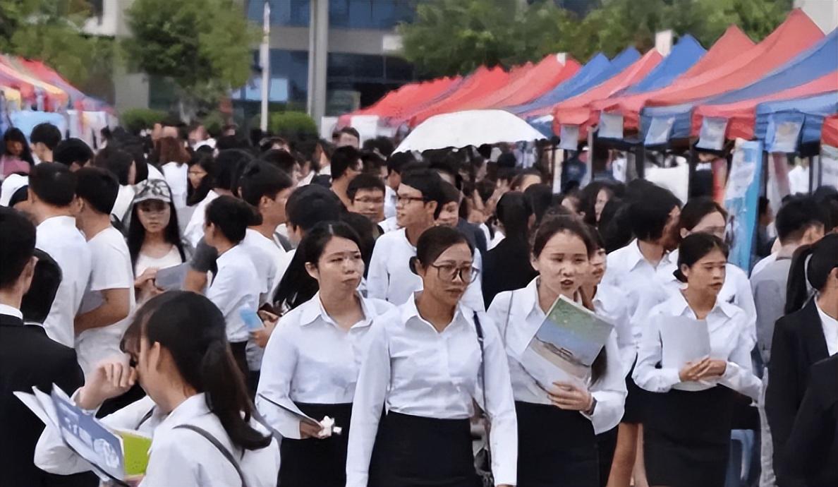 在社区工作的简历怎么写_社区工作者工作简历怎么写_社区工作者简历填写